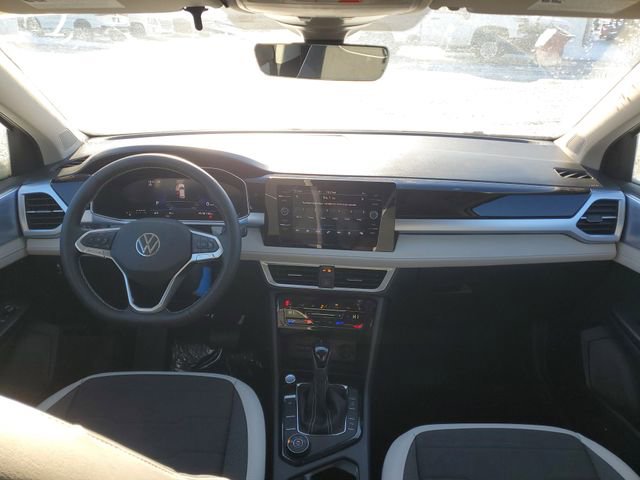 New 2026 Volkswagen Taos SE AWD/4WD image 25