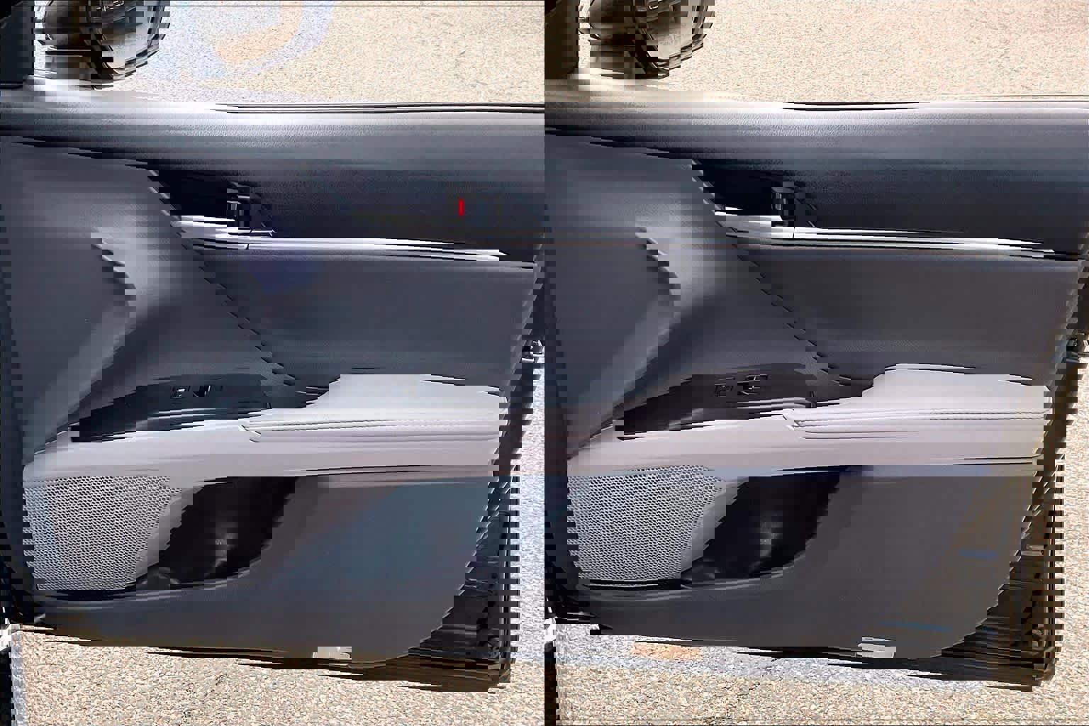 Used 2024 Toyota Camry XLE w/ Navigation Package image 23