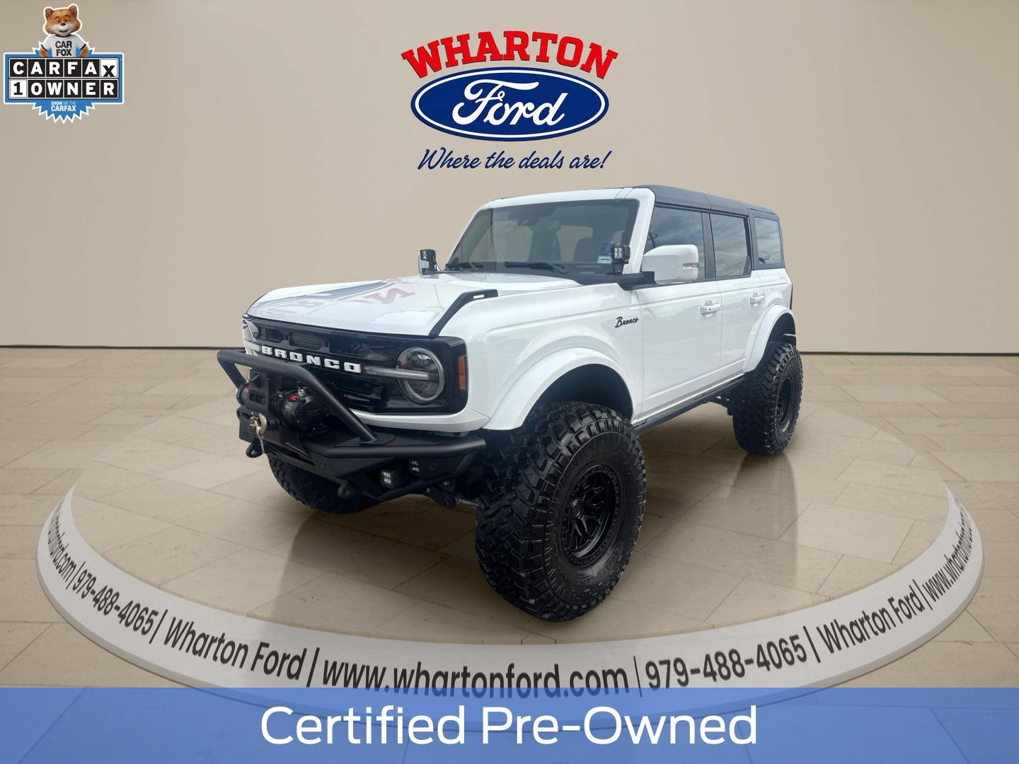 Used 2025 Ford Bronco Outer Banks AWD/4WD image 1