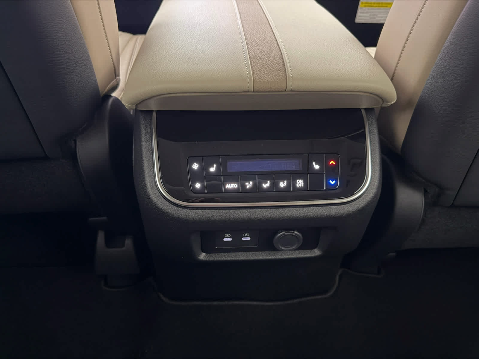 New 2026 Nissan Armada Platinum Reserve AWD/4WD image 22
