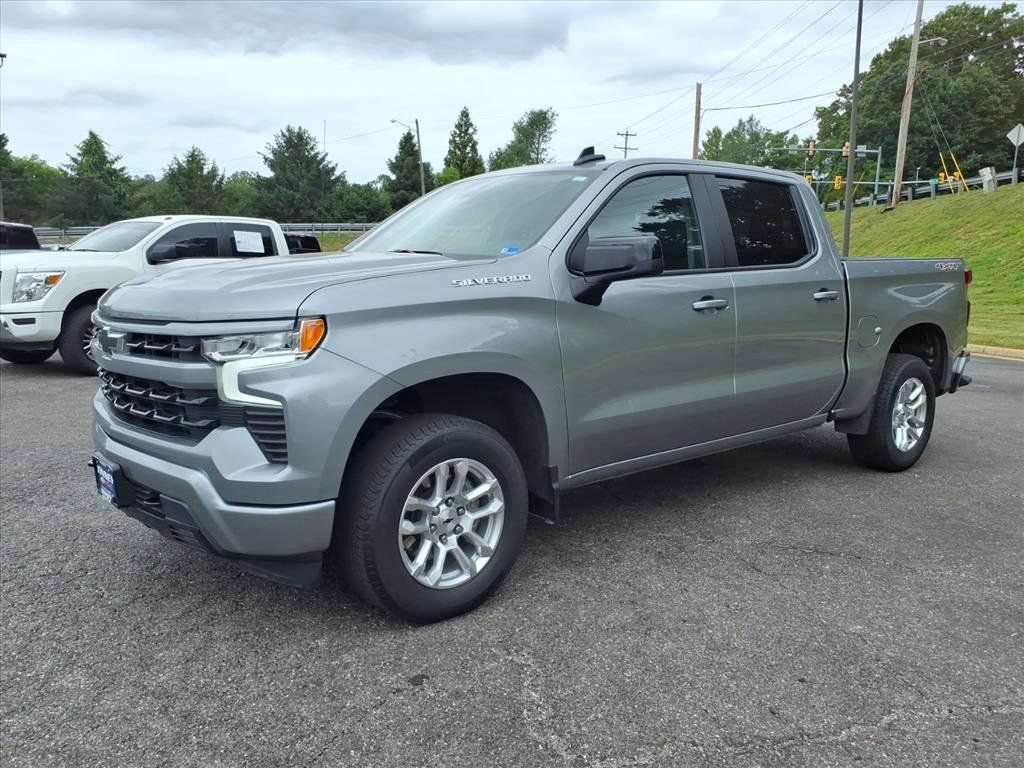 Used 2026 Chevrolet Silverado 1500 RST AWD/4WD image 7