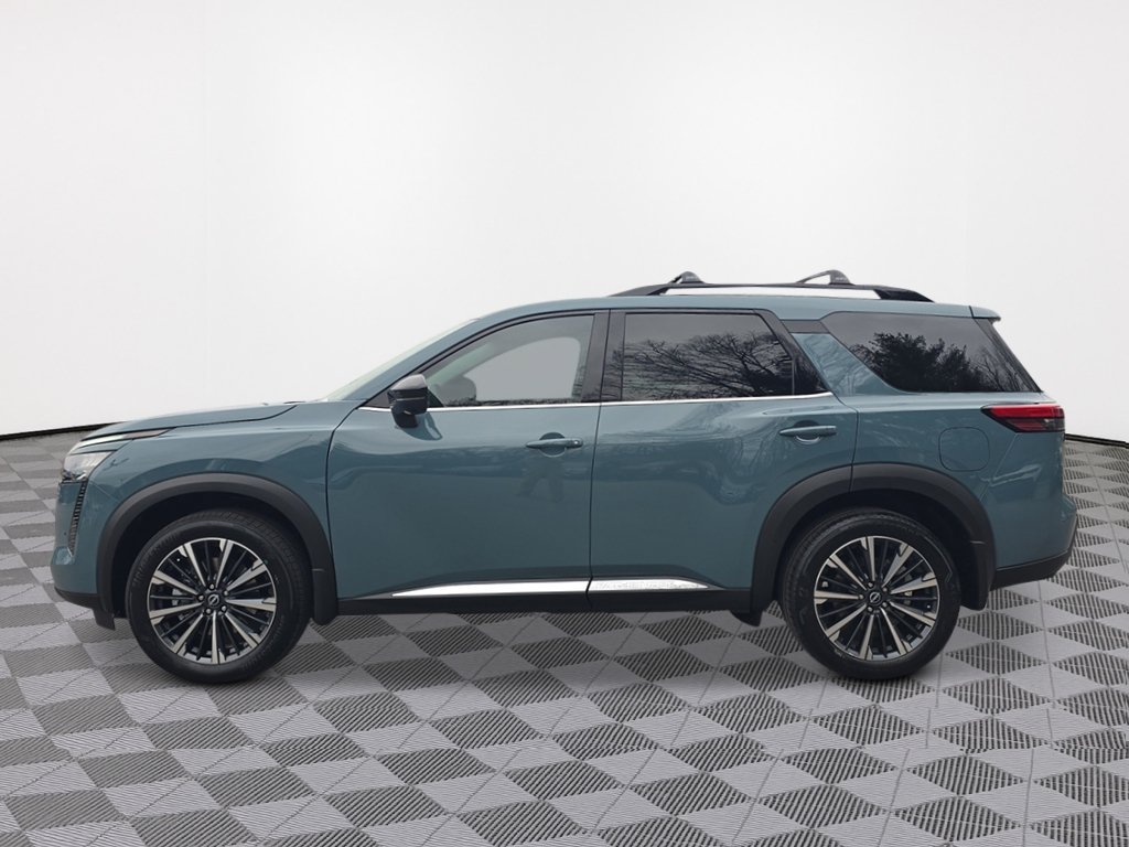 New 2026 Nissan Pathfinder Platinum AWD/4WD image 2
