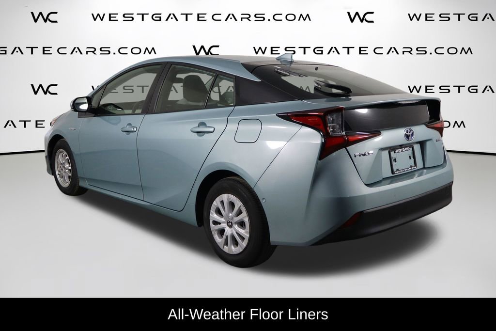 Used 2019 Toyota Prius LE image 5