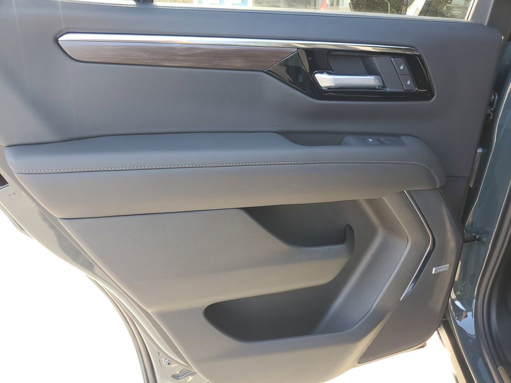 New 2026 Chevrolet Tahoe Z71 w/ Z71 Off-Road Package image 19
