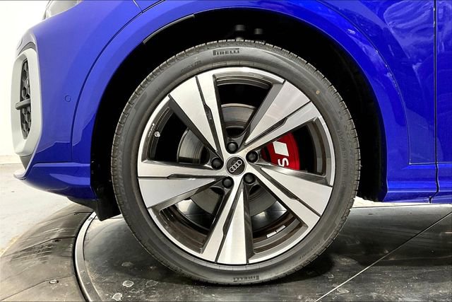 New 2026 Audi SQ5 Premium Plus image 12