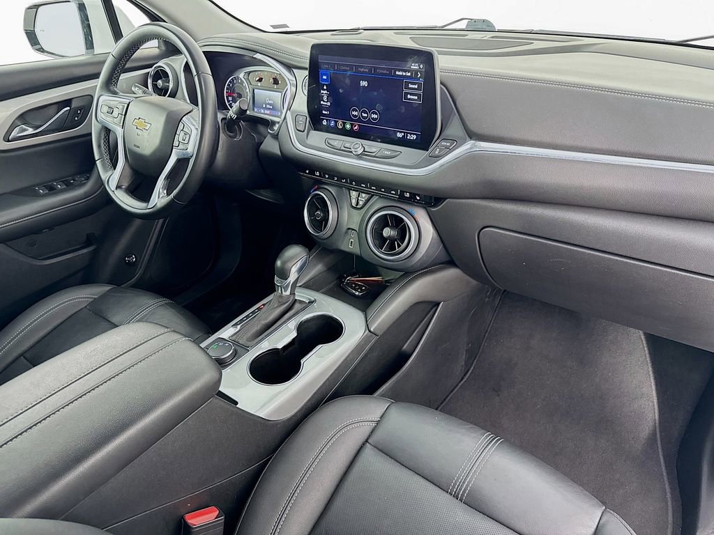 Used 2023 Chevrolet Blazer LT FWD image 36