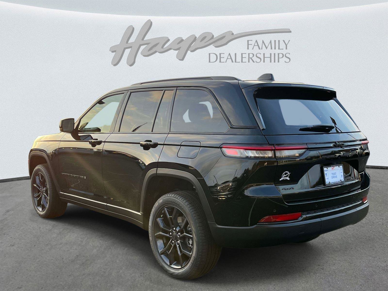 New 2025 Jeep Grand Cherokee Limited AWD/4WD image 26