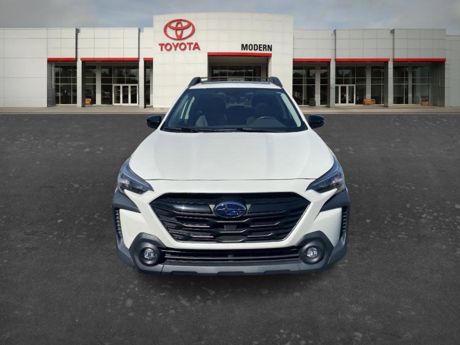 Used 2023 Subaru Outback Onyx Edition XT image 2