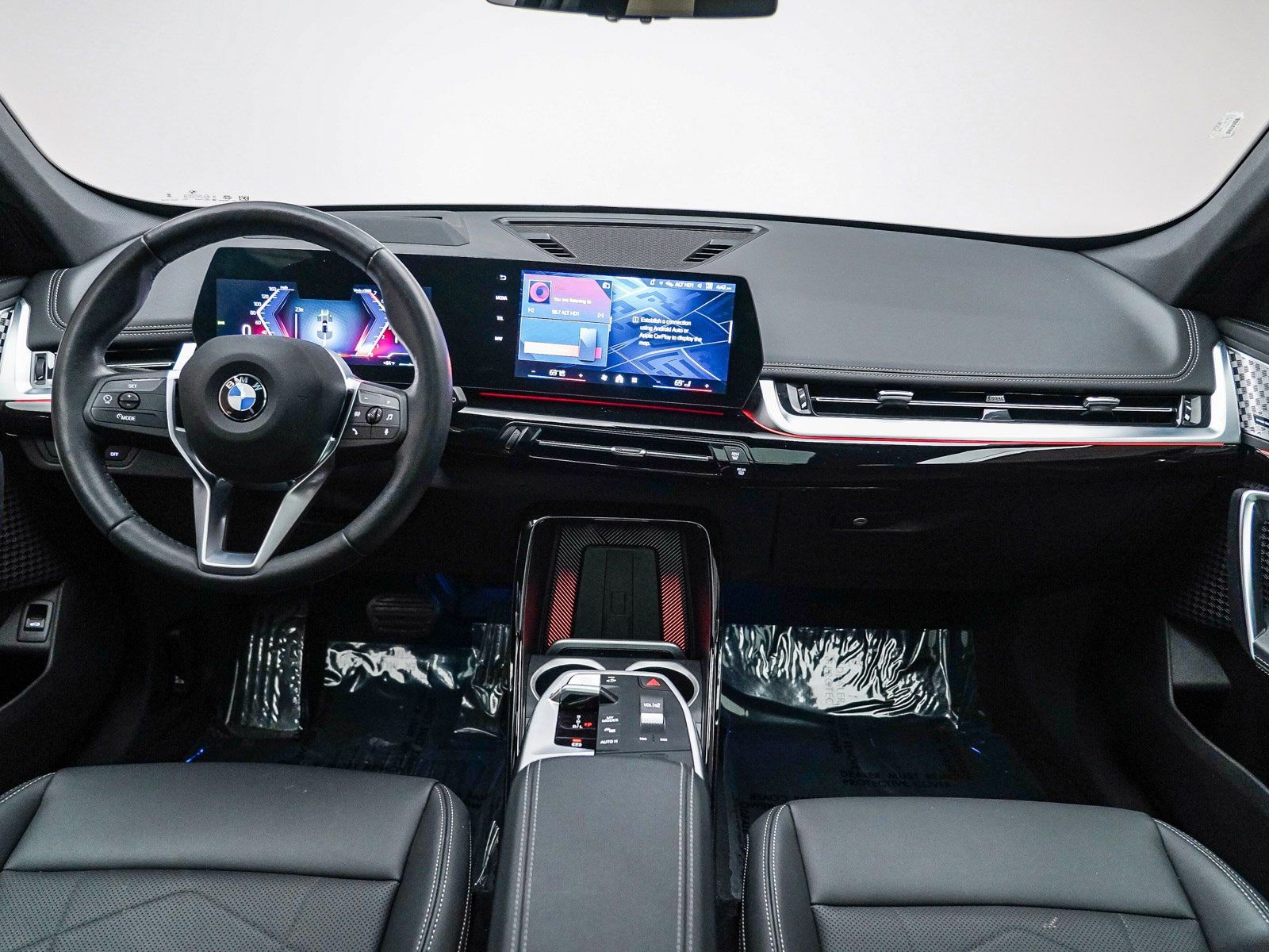 Used 2025 BMW X1 xDrive28i w/ Premium Package image 13