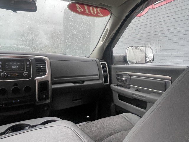 Used 2014 RAM 2500 Big Horn image 31