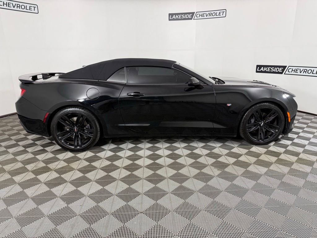 Used 2018 Chevrolet Camaro SS image 7