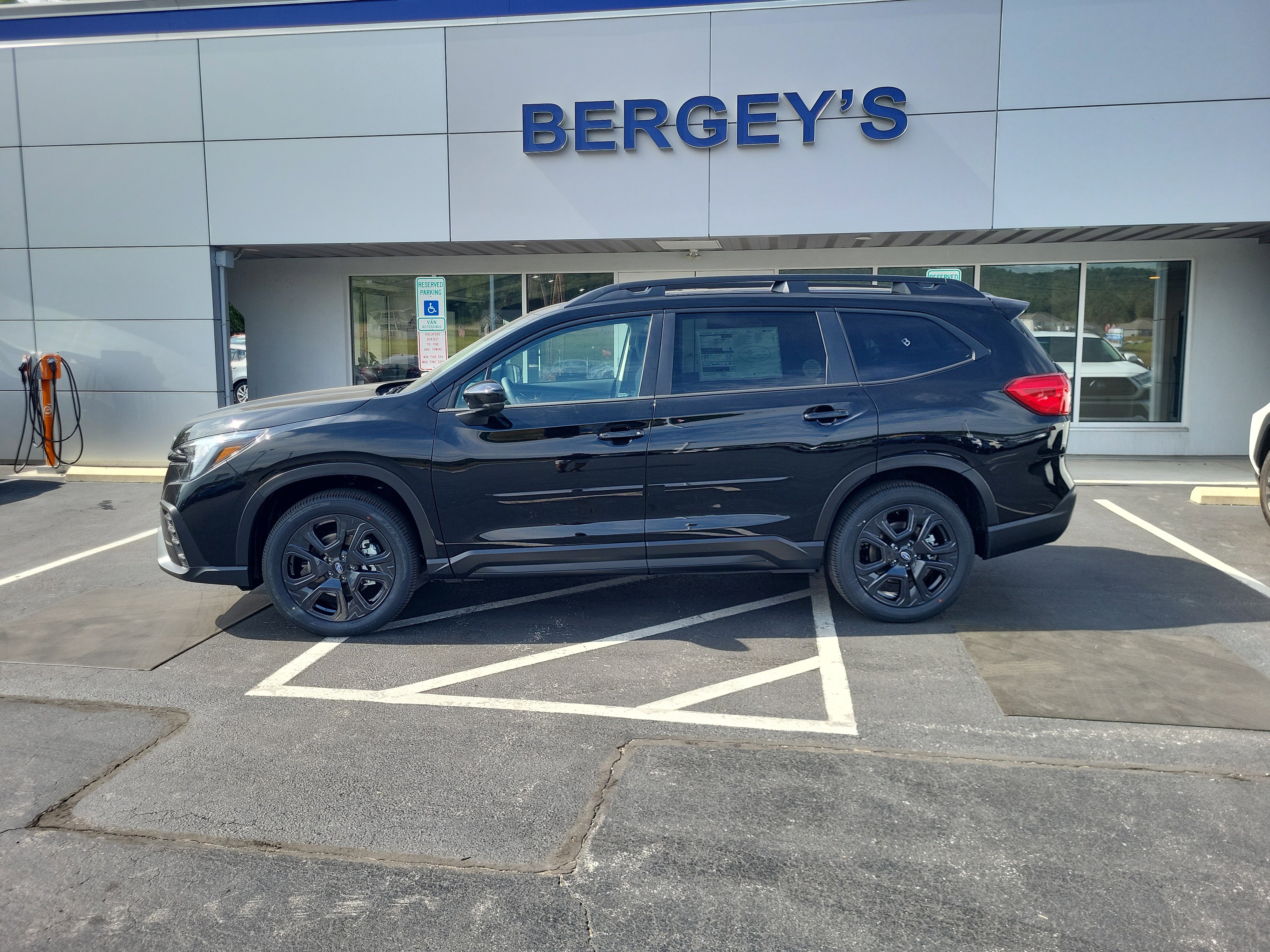 New 2025 Subaru Ascent Bronze Edition image 2