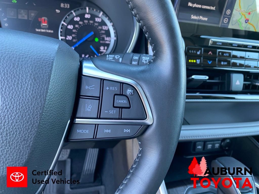 Certified 2021 Toyota Highlander Platinum AWD/4WD image 47