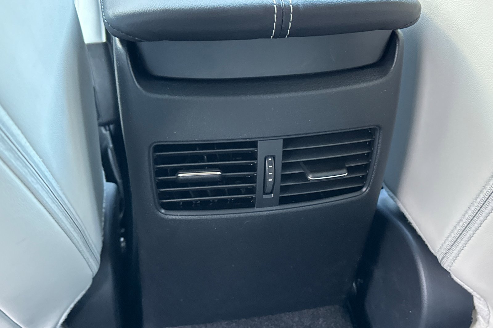 New 2026 MAZDA CX-30 Aire Edition image 14