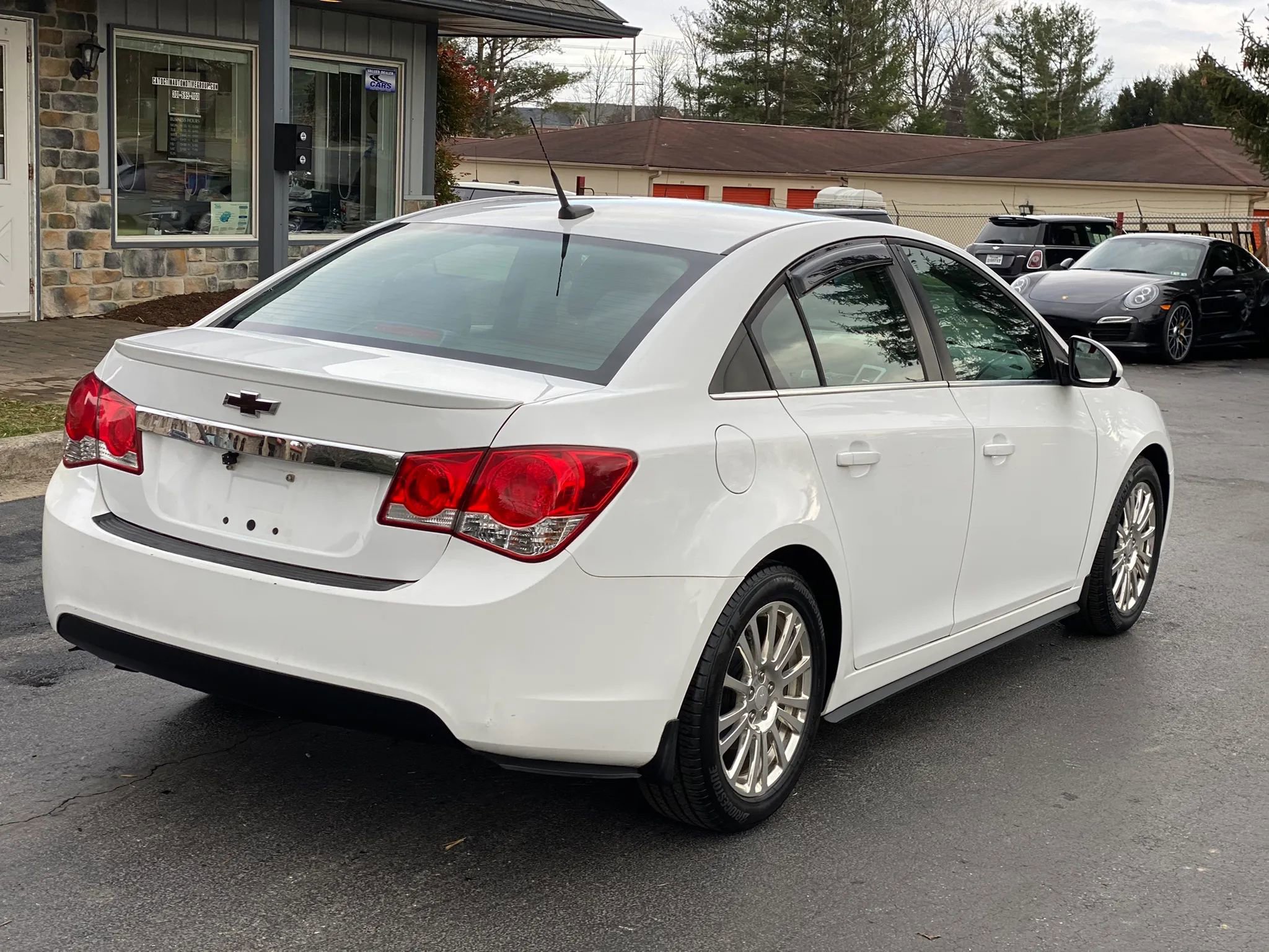 Used 2013 Chevrolet Cruze Eco image 11