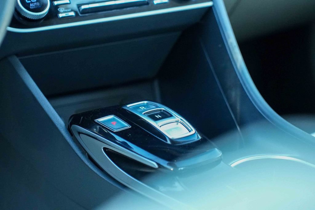 Used 2023 Hyundai Sonata Blue FWD image 21