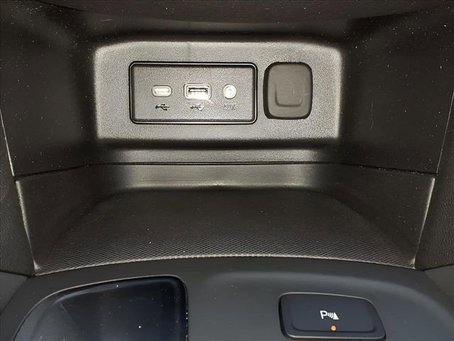 Used 2024 Chevrolet Equinox LT w/ LPO, Floor Liner Package image 24