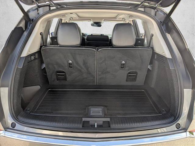 Certified 2025 Acura MDX w/ Technology Package FWD image 6