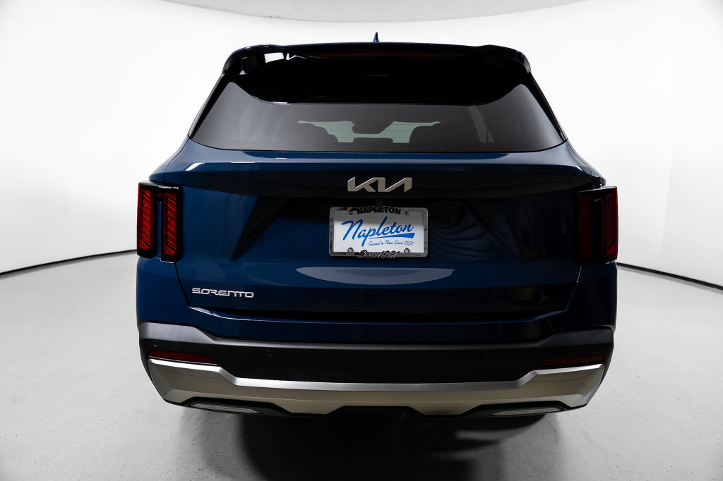 New 2026 Kia Sorento S w/ S Panoramic Sunroof Package FWD image 9