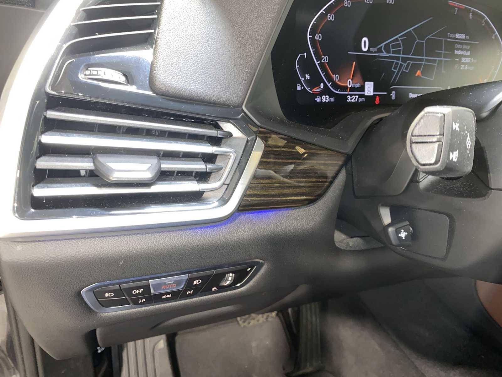 Used 2019 BMW X5 xDrive40i w/ Convenience Package image 24