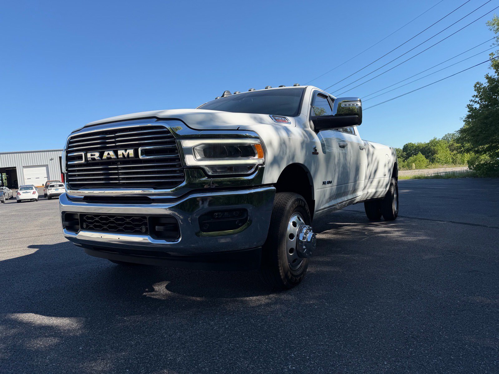 Used 2024 RAM 3500 Laramie AWD/4WD image 6