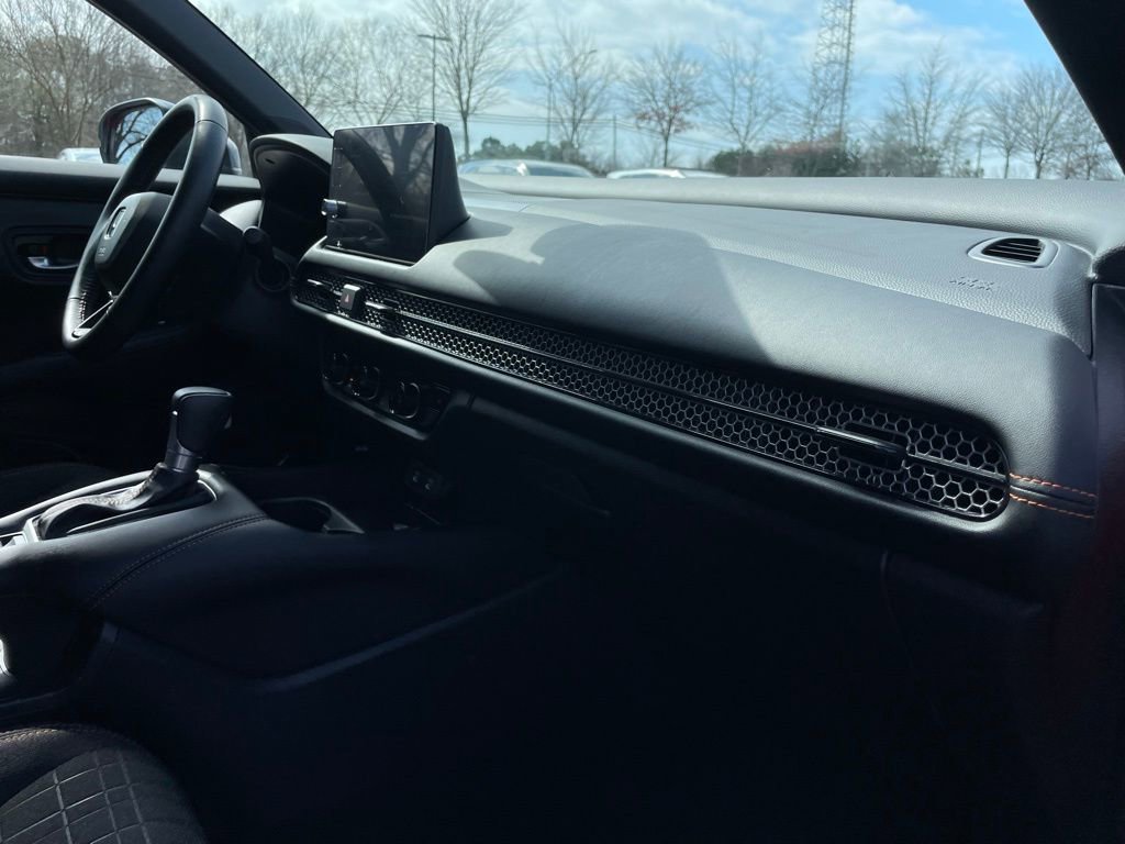 Certified 2026 Honda HR-V Sport image 33