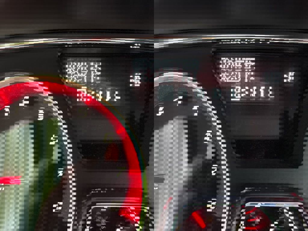 Used 2014 GMC Acadia SLE image 8