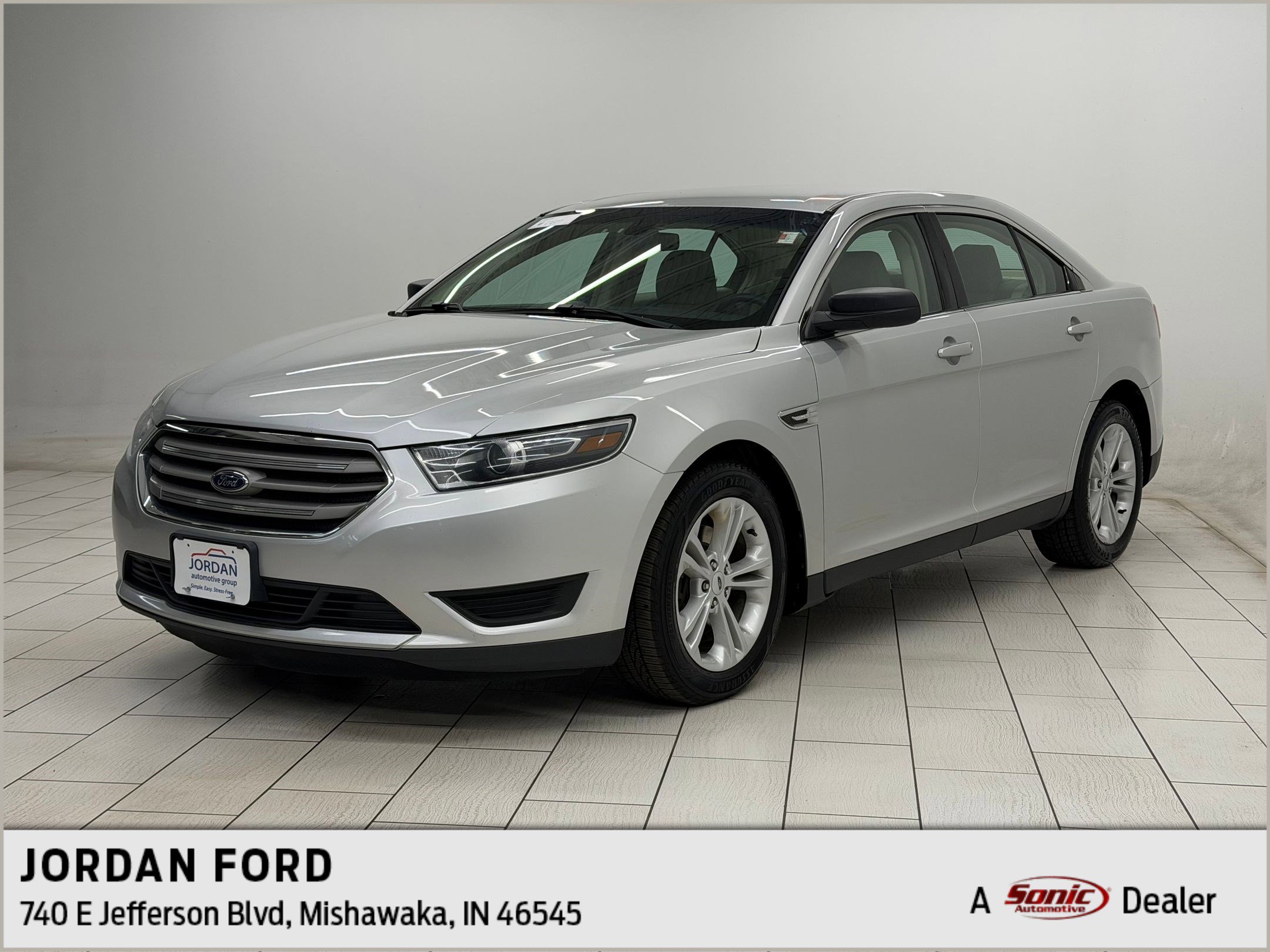 Used 2017 Ford Taurus SE