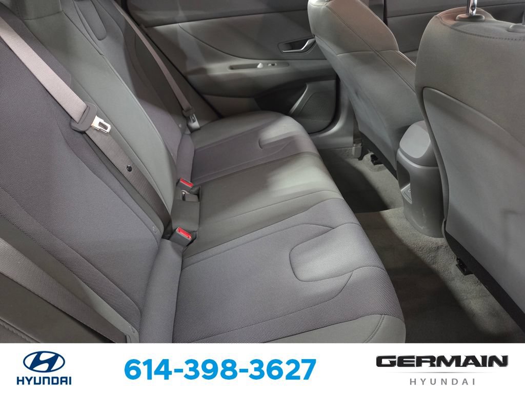 Certified 2026 Hyundai Elantra SE FWD image 20