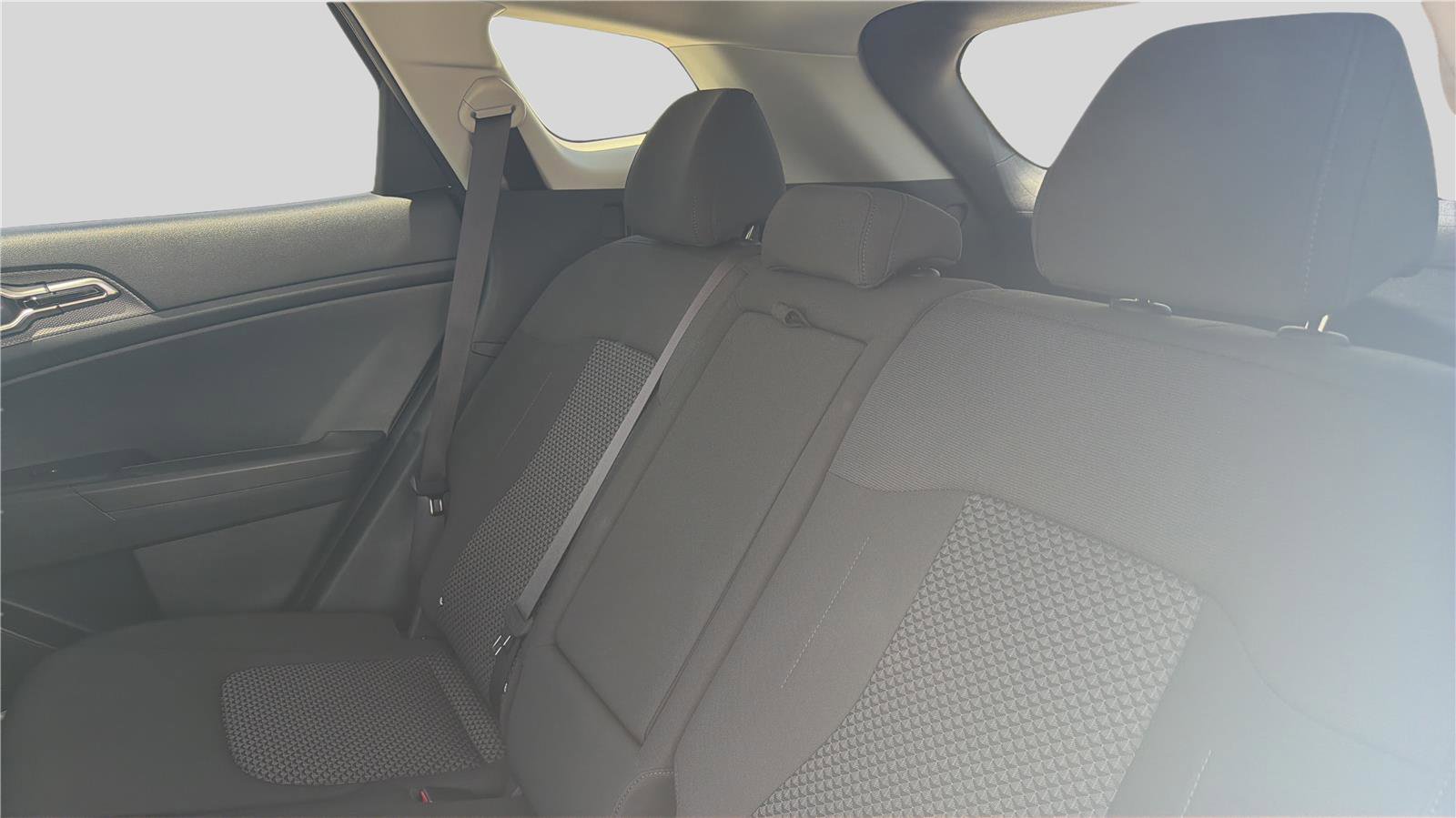 Used 2023 Kia Sportage LX AWD/4WD image 18