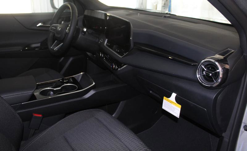 New 2026 Chevrolet Equinox LT w/ Midnight Edition image 26
