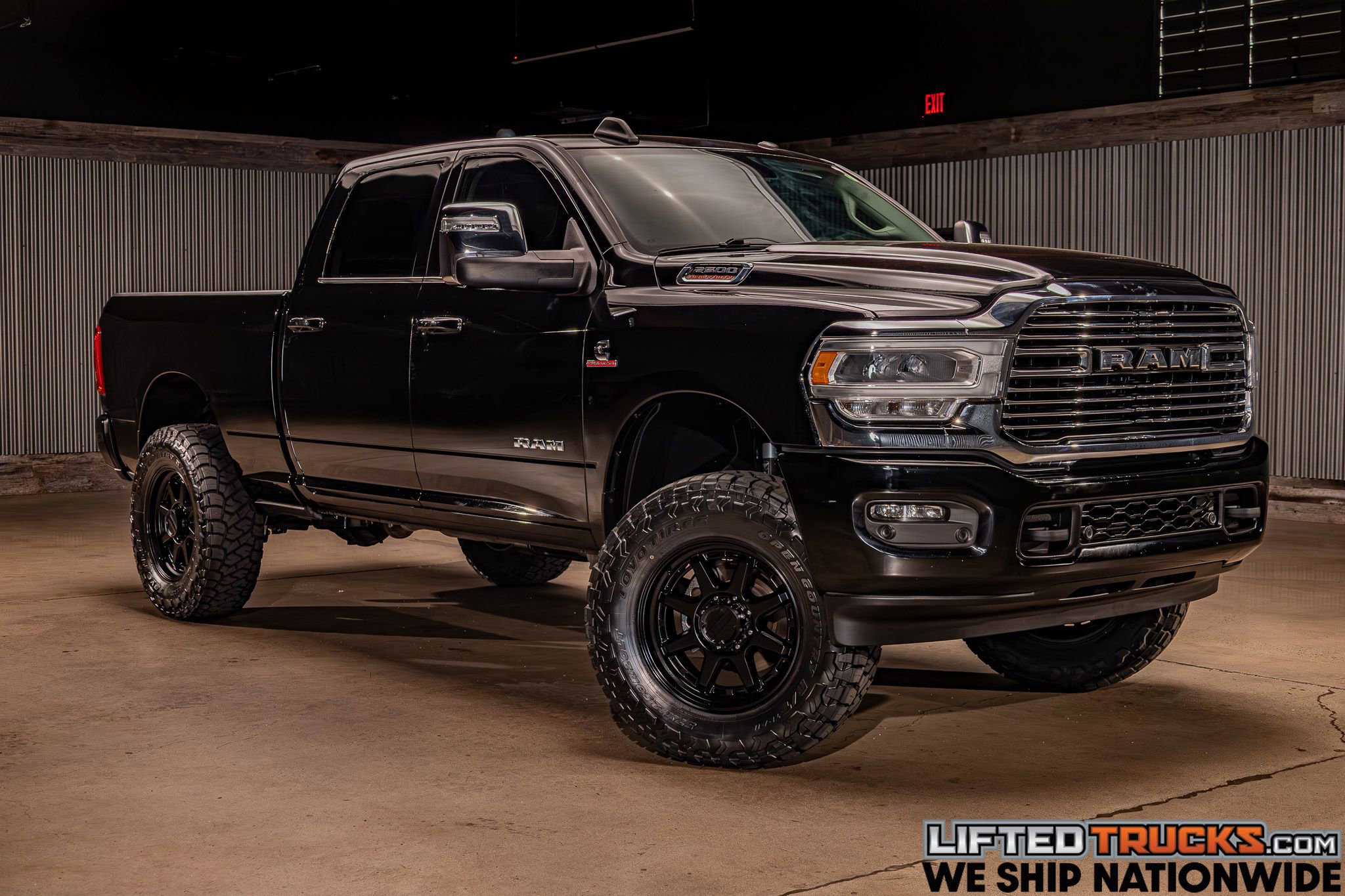 Used 2023 RAM 2500 Laramie image 1
