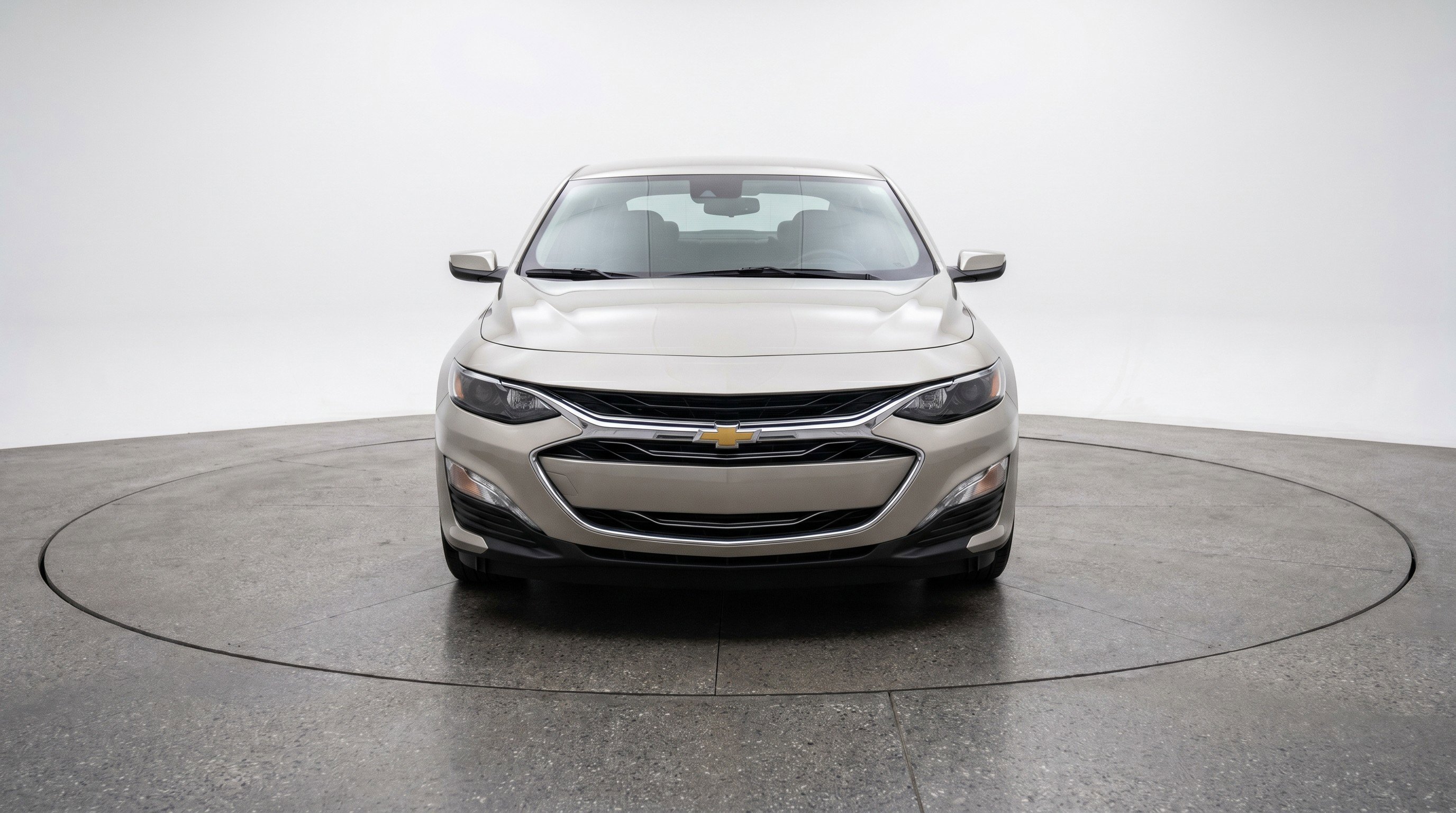 Used 2024 Chevrolet Malibu LT FWD image 2