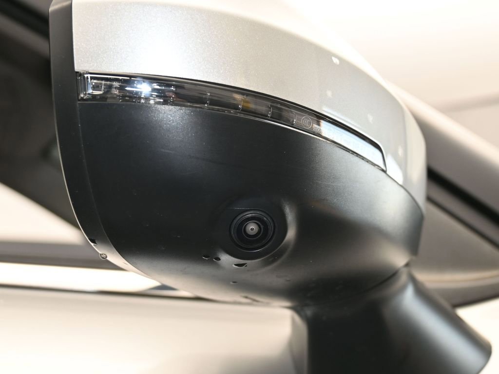 Used 2023 Mitsubishi Outlander SEL image 52