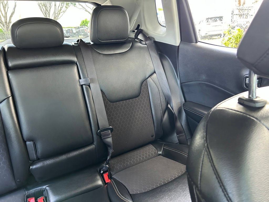 Certified 2020 Jeep Compass Latitude FWD image 15