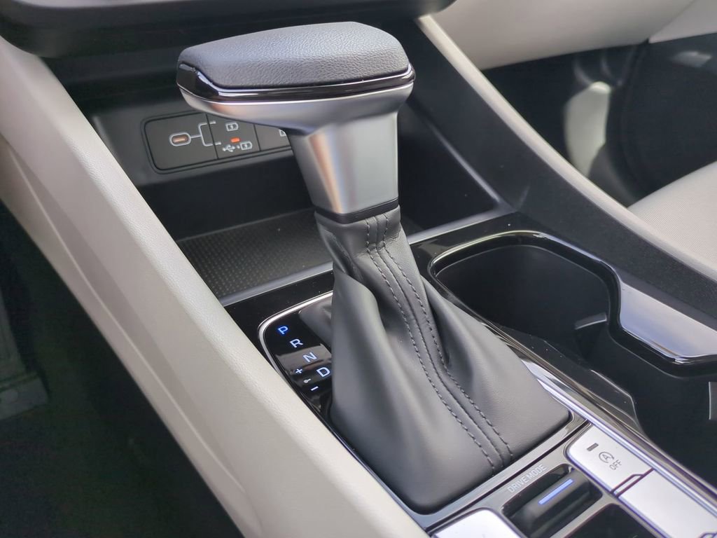 New 2026 Hyundai Tucson SE image 21