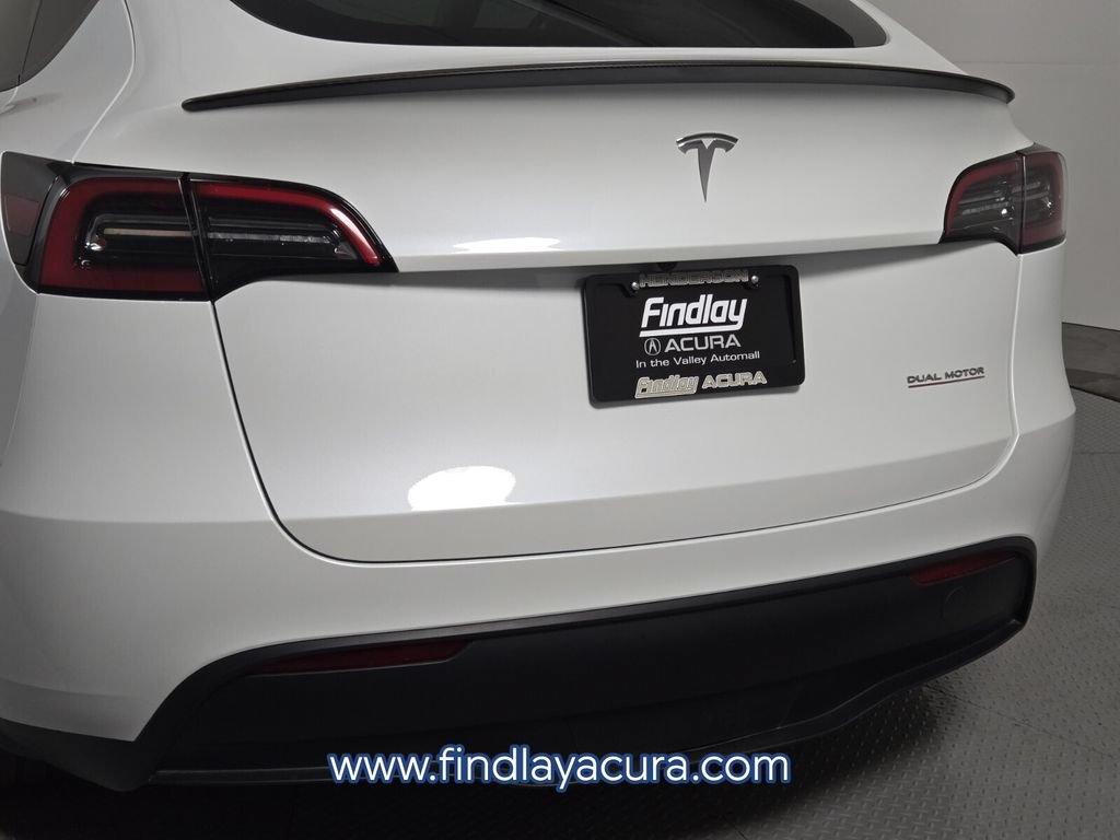 Used 2023 Tesla Model Y Performance AWD/4WD image 7