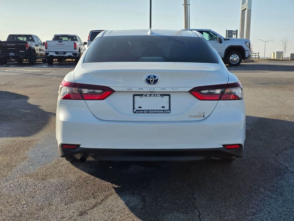 Used 2023 Toyota Camry LE image 6