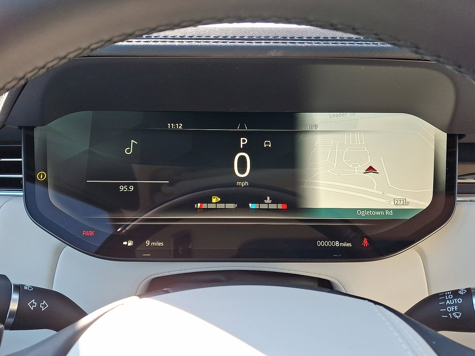 New 2026 Land Rover Range Rover SE image 6