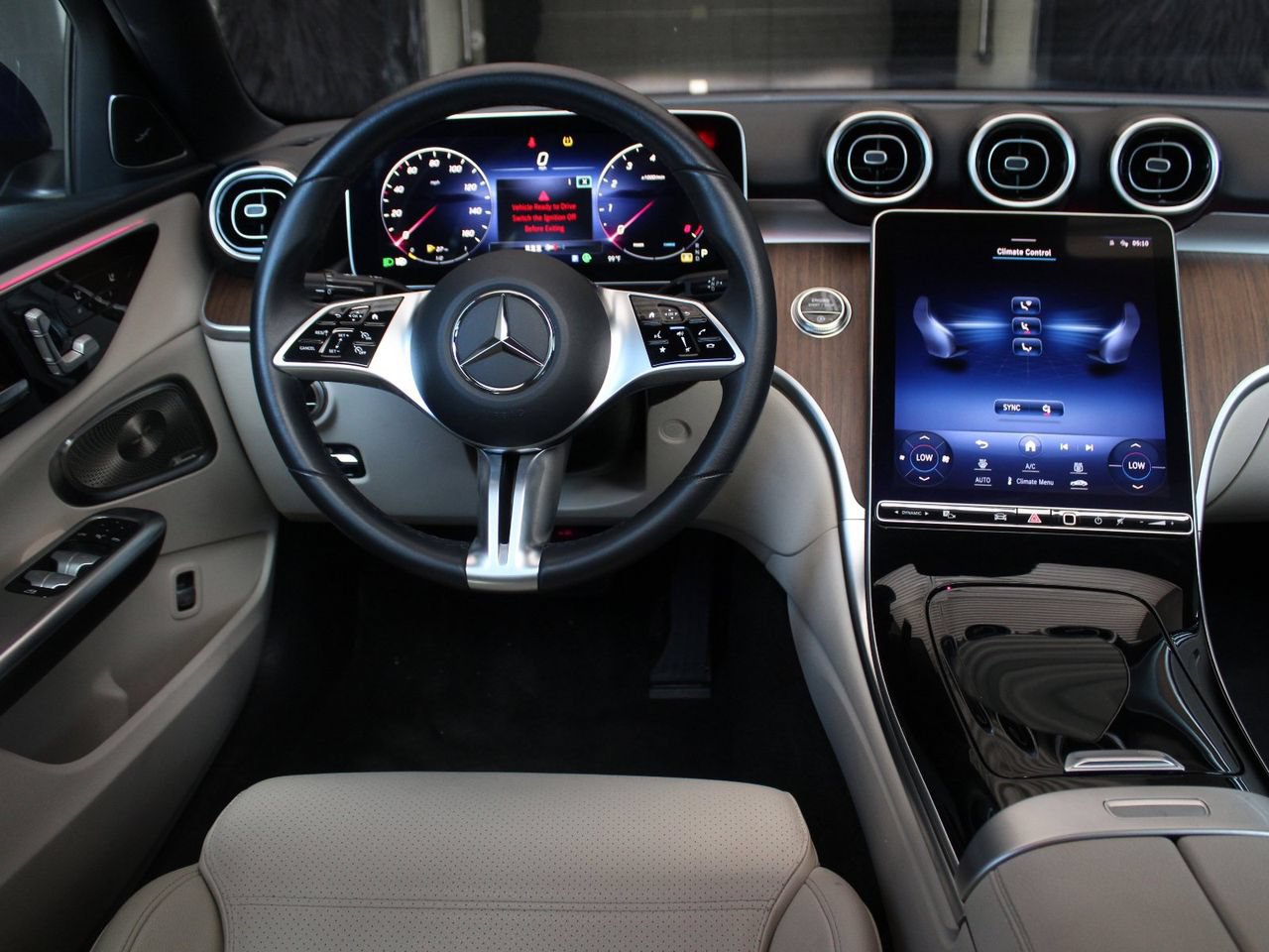Used 2023 Mercedes-Benz C 300 Sedan image 19