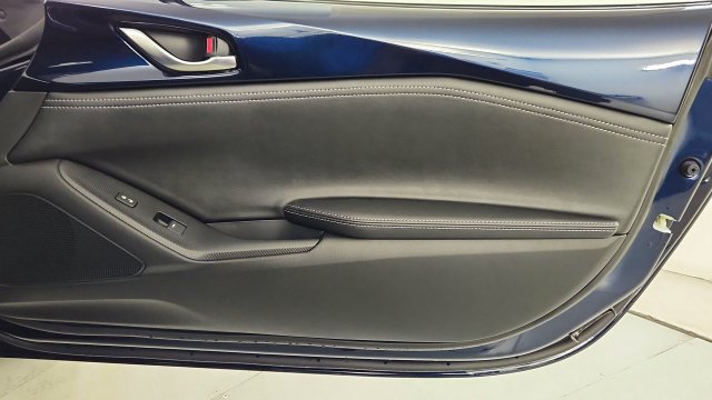 New 2026 MAZDA MX-5 Miata Club w/ Interior Package RWD image 29