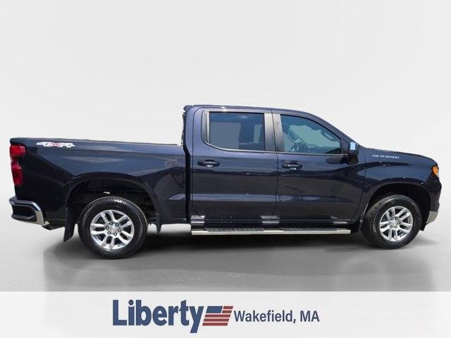 Used 2023 Chevrolet Silverado 1500 LT AWD/4WD image 2