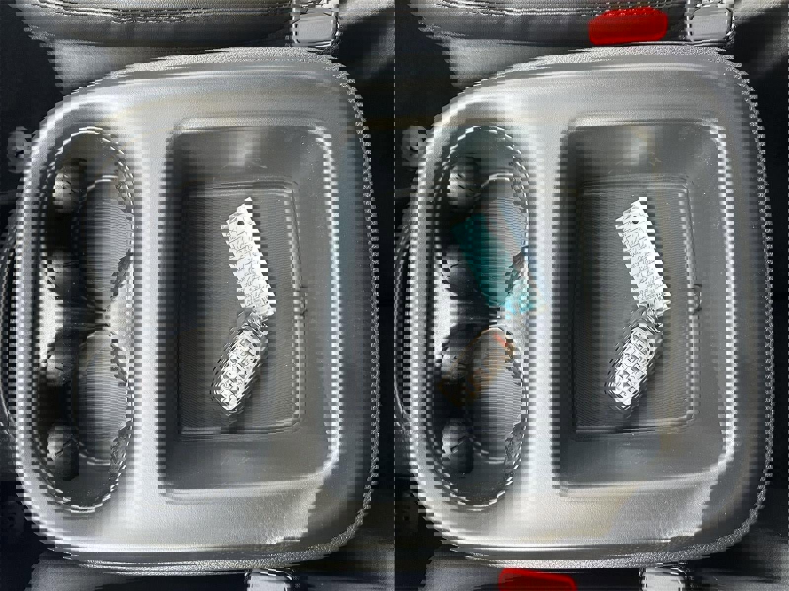 New 2026 Chrysler Pacifica Select image 24