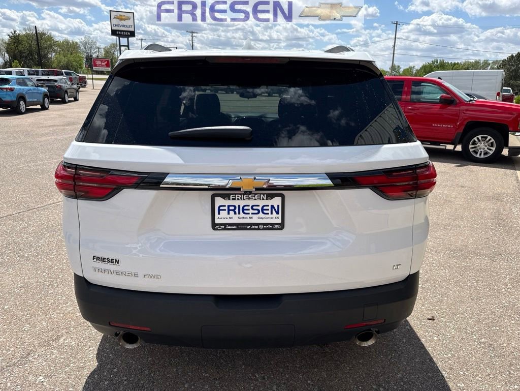 Used 2023 Chevrolet Traverse LT AWD/4WD image 3