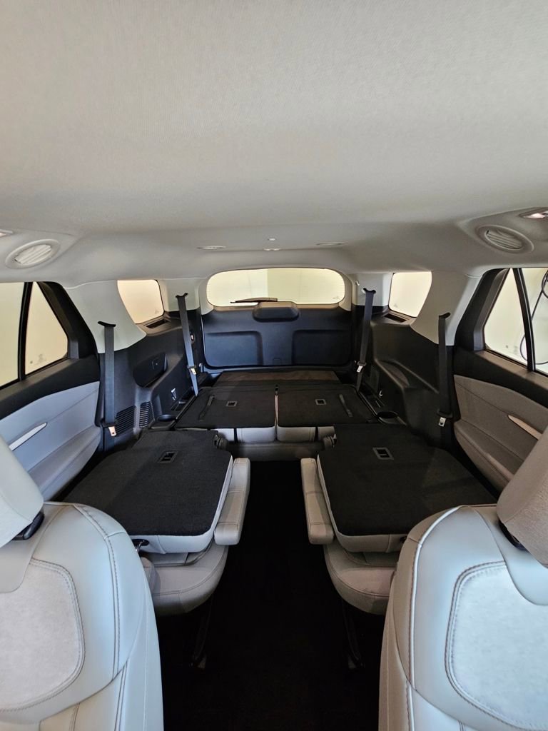 New 2025 Ford Explorer Active w/ Active Comfort Package image 29