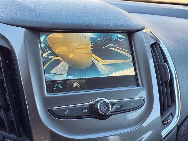 Used 2018 Chevrolet Cruze LT w/ Convenience Package image 8