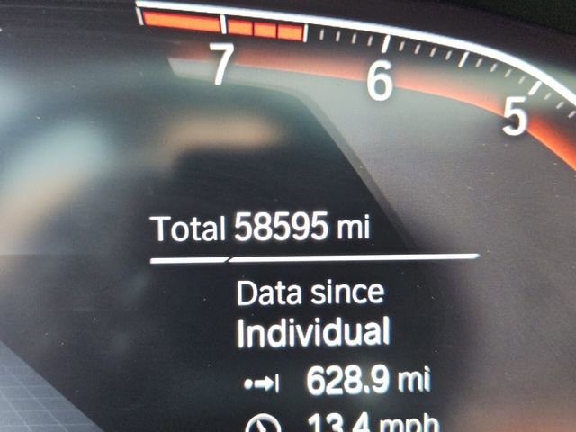 Used 2022 BMW 740i w/ Premium Package RWD image 16