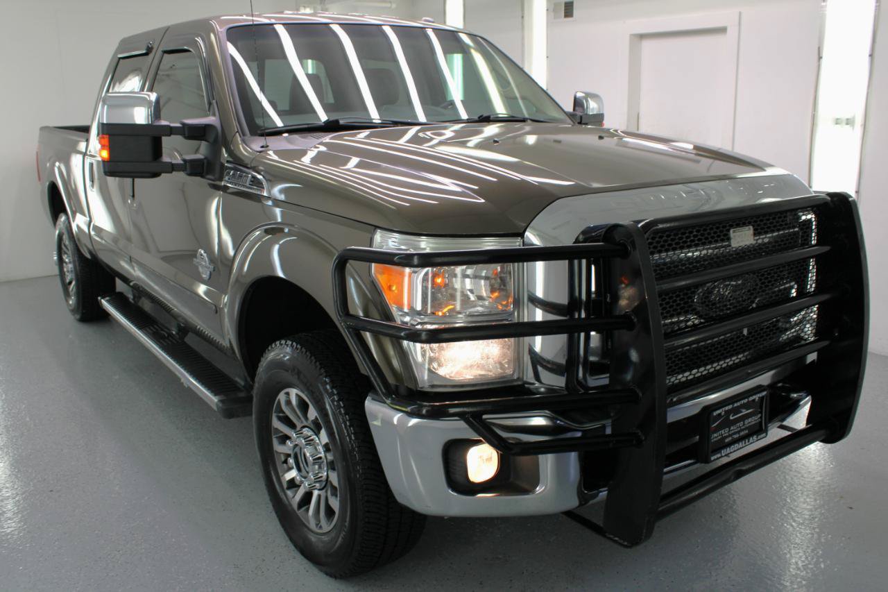 Used 2015 Ford F250 Lariat w/ Chrome Package AWD/4WD image 12