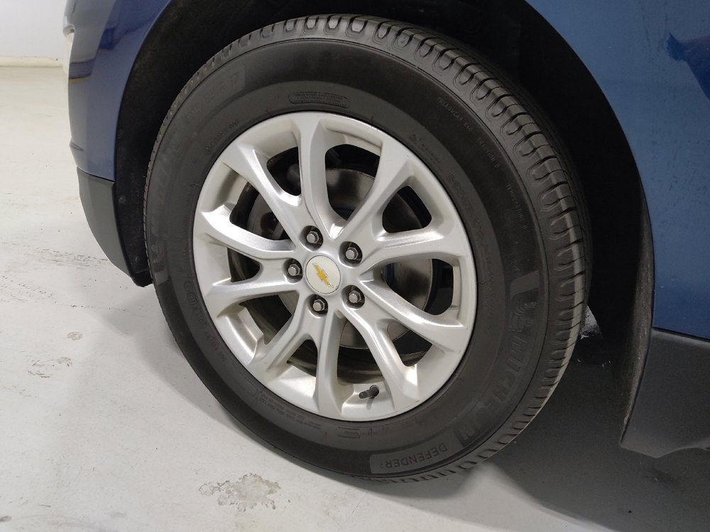 Used 2020 Chevrolet Equinox LT w/ Driver Convenience Package FWD image 31
