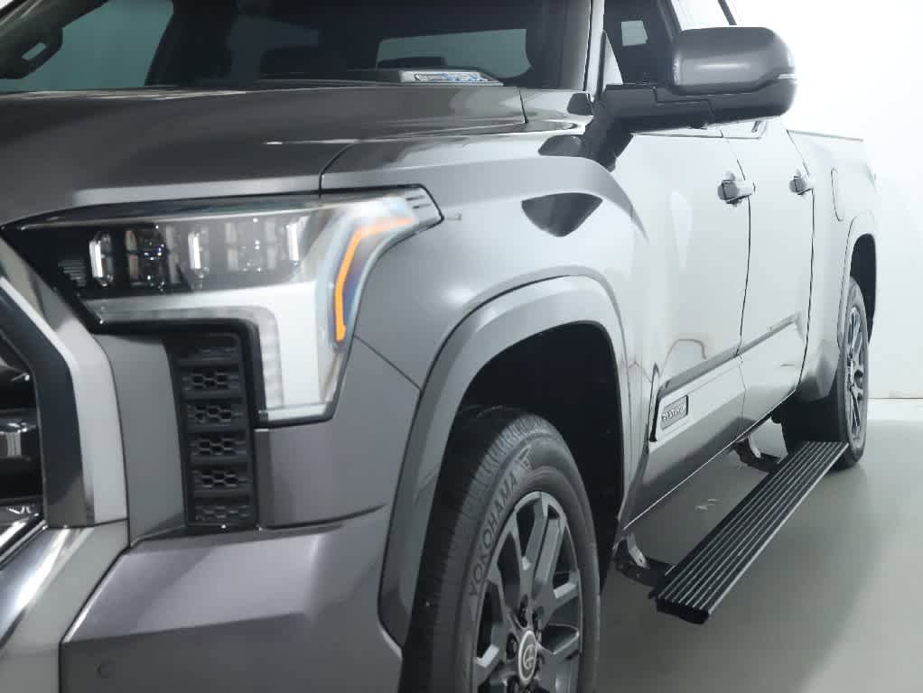Used 2024 Toyota Tundra Platinum AWD/4WD image 4